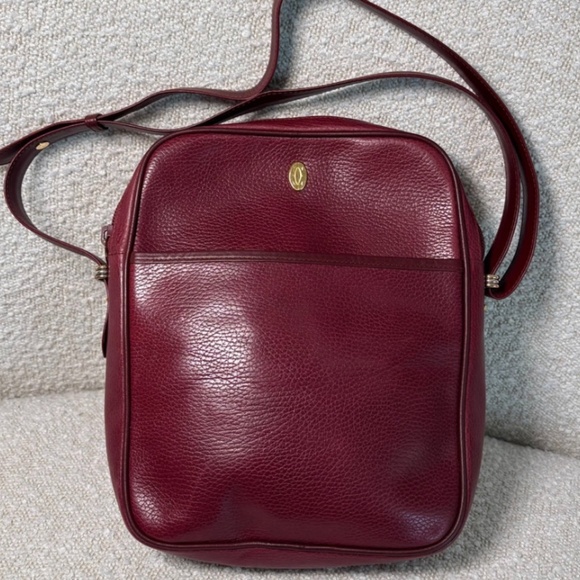 Authentic Cartier Sac à bandoulière Must de Vintage en cuir bordeaux Rouge - Picture 1 of 16